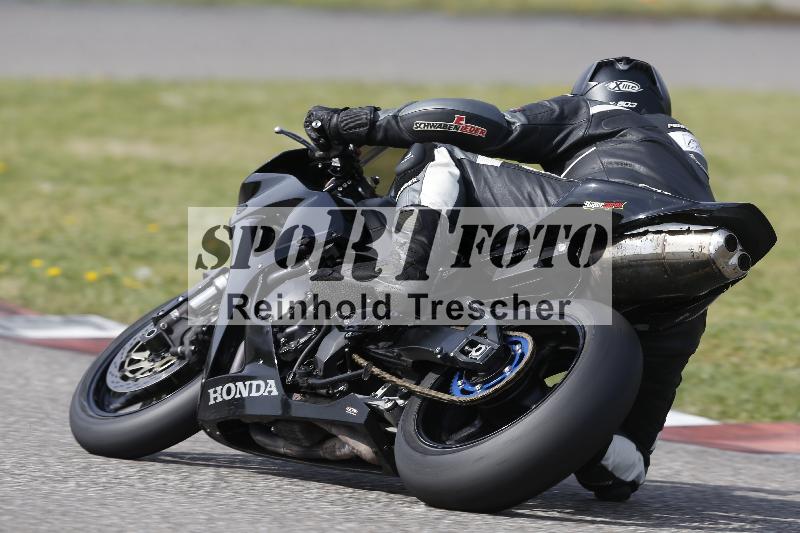 /Archiv-2025/07 19.04.2025 Speer Racing ADR/Gruppe gelb/75